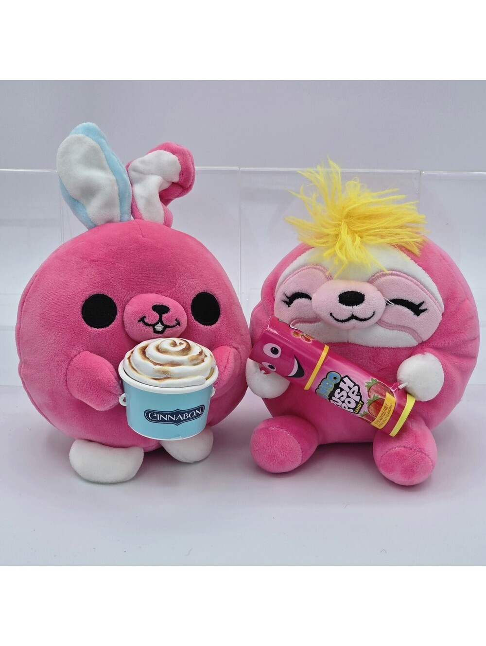 ZURU Snackles 5" Plush Lot of 2 Britney Bunny Cinnabon Susie Sloth Push Pop